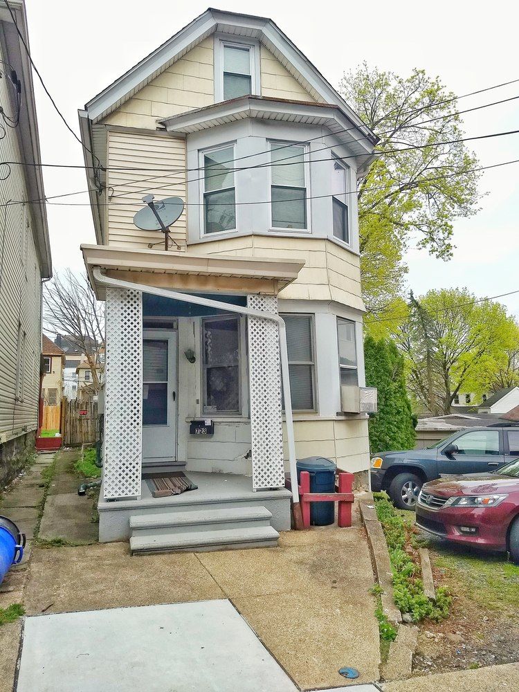 Easton Rental Portfolio: 724 Pine St, Easton, PA 18042
